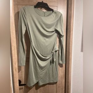 Altard state long sleeve body con dress